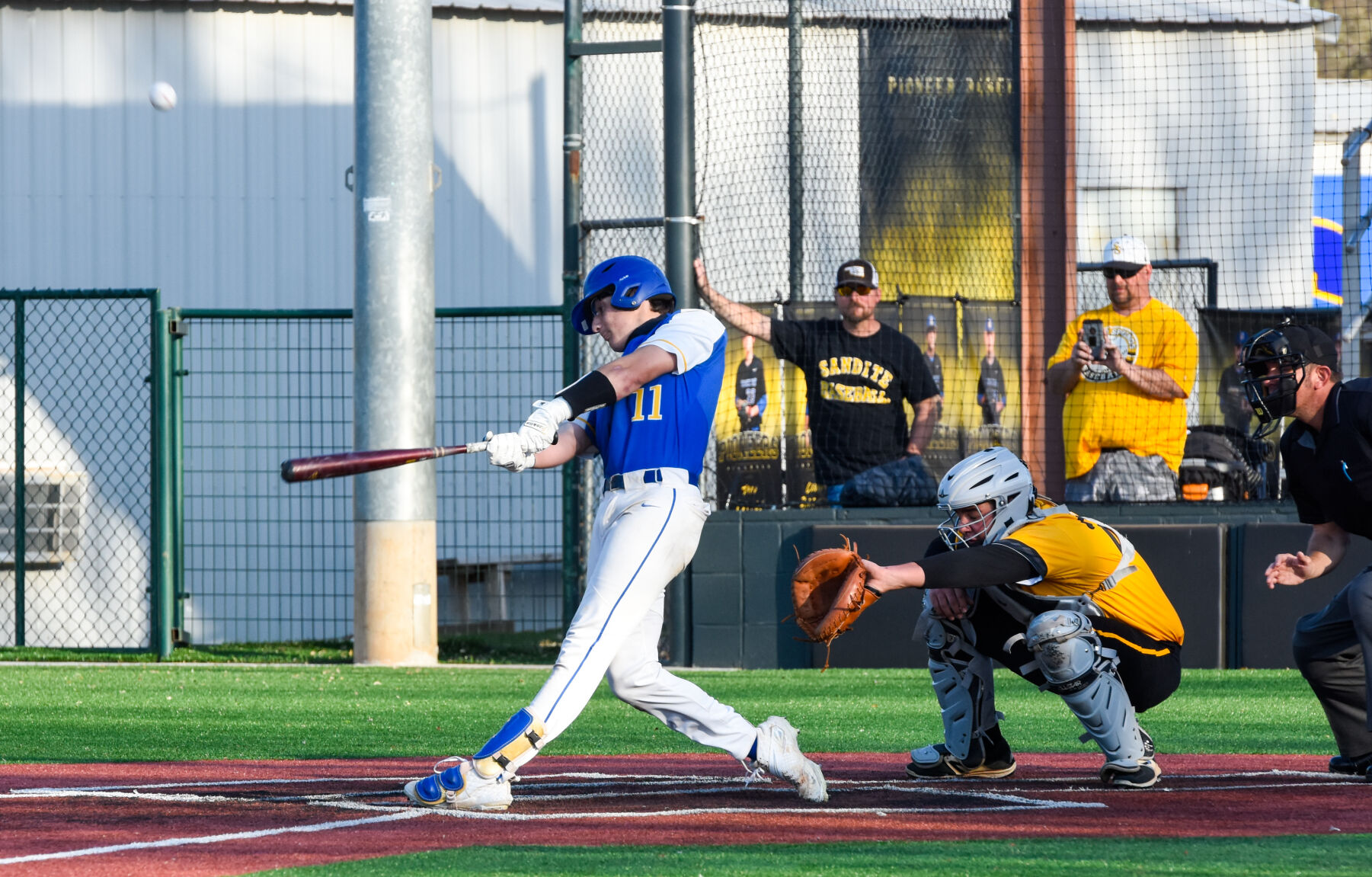 Hutchens hit.jpg